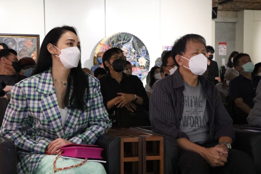 พิธีเปิดนิทรรศการ "ศิลปะเพื่อสายน้ำ" ณ หอศิลป์ร่วมสมัยราชดำเนิน กรุงเทพฯ 32 IMG 6857