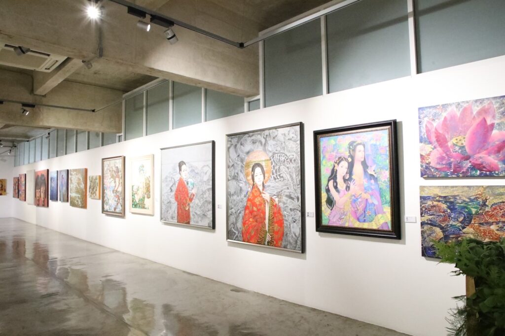 พิธีเปิดนิทรรศการ "ศิลปะเพื่อสายน้ำ" ณ หอศิลป์ร่วมสมัยราชดำเนิน กรุงเทพฯ 9 IMG 6873