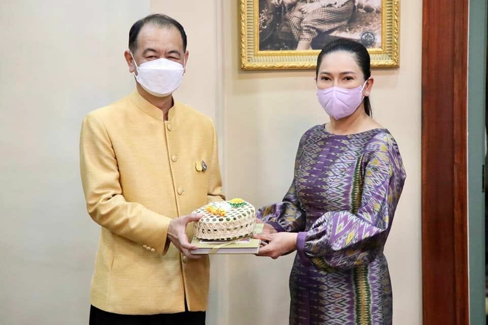 งานเทศกาลอาหารชาววัง สำรับสวนสุนันทา ภูมิปัญญาอาหารไทย ได้รับการส่งเสริมงบประมาณจากกองทุนส่งเสริมศิลปะร่วมสมัย สำนักงานศิลปวัฒนธรรมร่วมสมัย 5 295056186 415633380614980 3284544391687609574 n