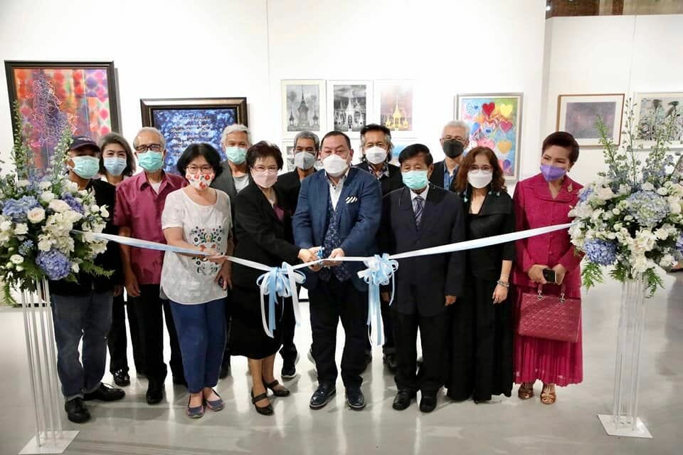 นิทรรศการศิลปกรรมของสมาคมศิลปินทัศนศิลป์นานาชาติ แห่งประเทศไทย ครั้งที่ 15 30 298148743 372463001735849 7434419093177941756 n 5
