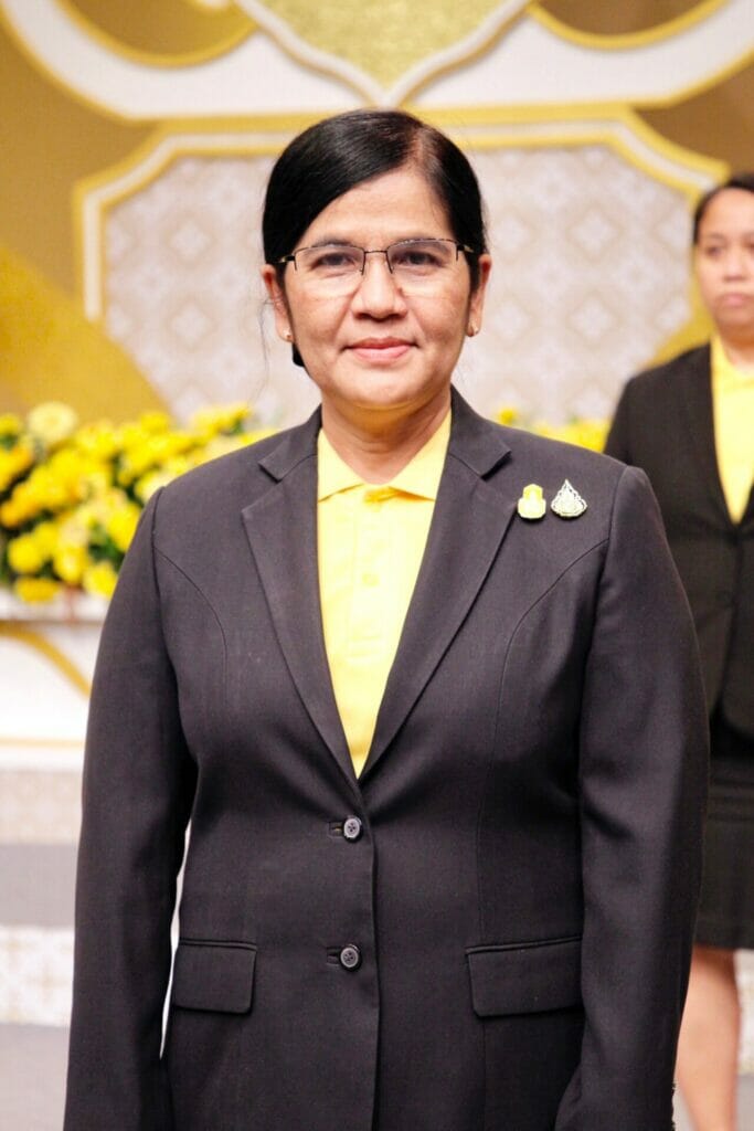 บันทึกเทปโทรทัศน์ถวายพระพรชัยมงคล พระบาทสมเด็จพระปรเมนทรรามาธิบดีศรีสินทรมหาวชิราลงกรณ พระวชิรเกล้าเจ้าอยู่หัว เนื่องในโอกาสวันเฉลิมพระชนมพรรษา 28 กรกฎาคม 2566 3 S 25845933